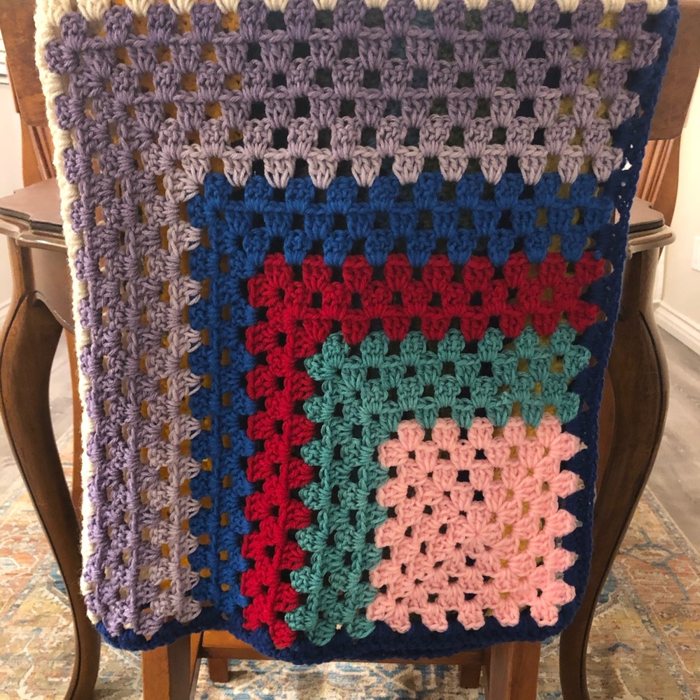 Vintage handmade Afghan throw blanket